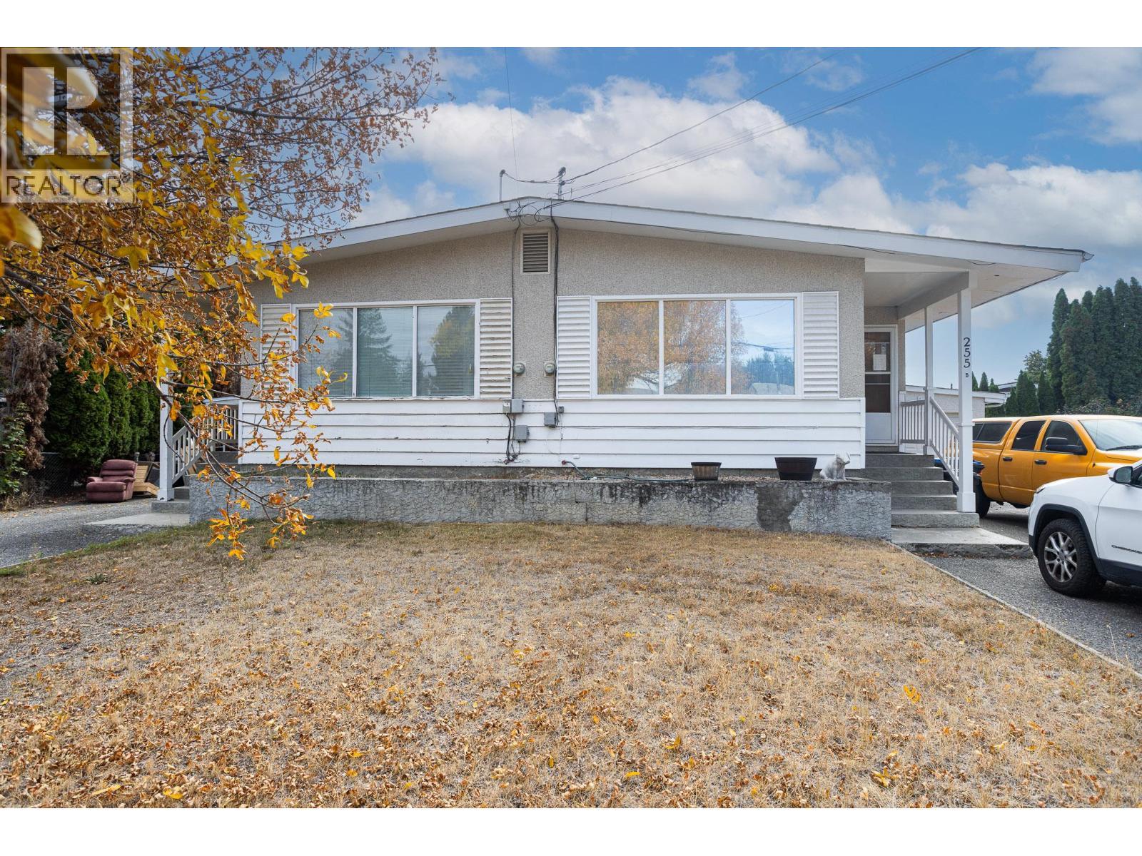 255 Holbrook Road W, Kelowna, BC - Outdoor