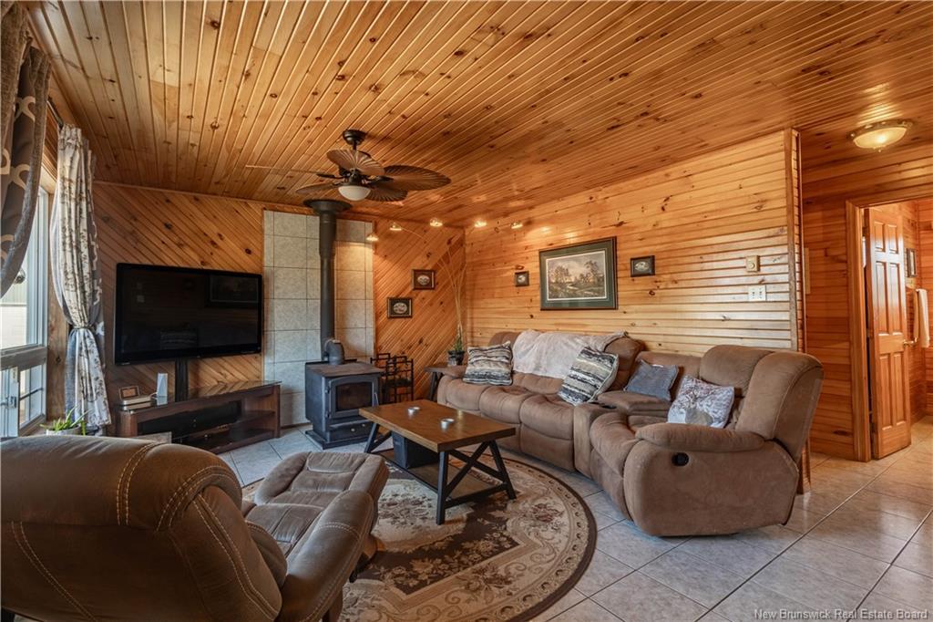 767 Shepody Rd, Londonderry, NB