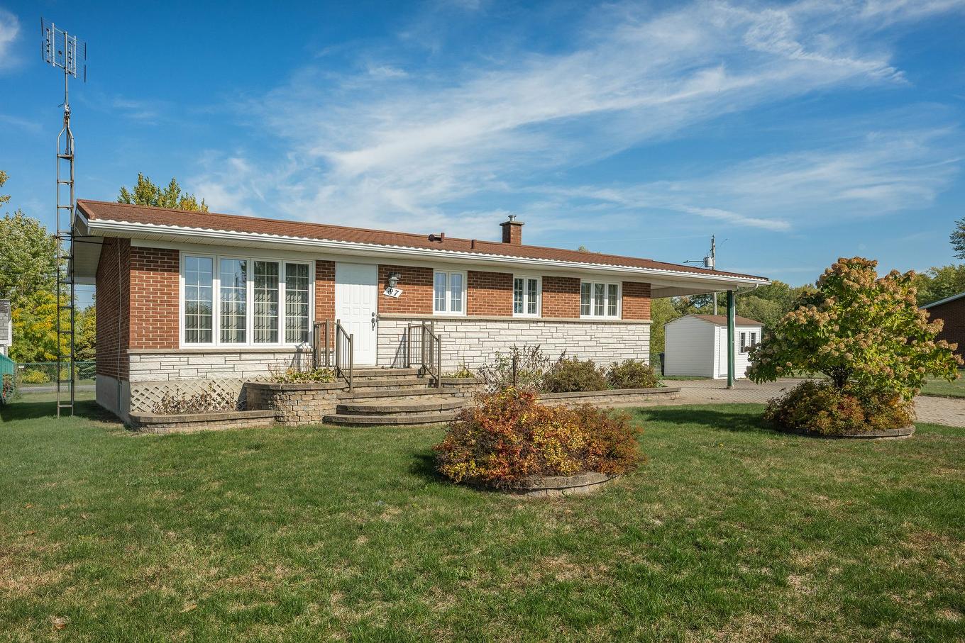 Frontage - 87 Rue De Liège, Saint-Jean-Sur-Richelieu, QC - Outdoor