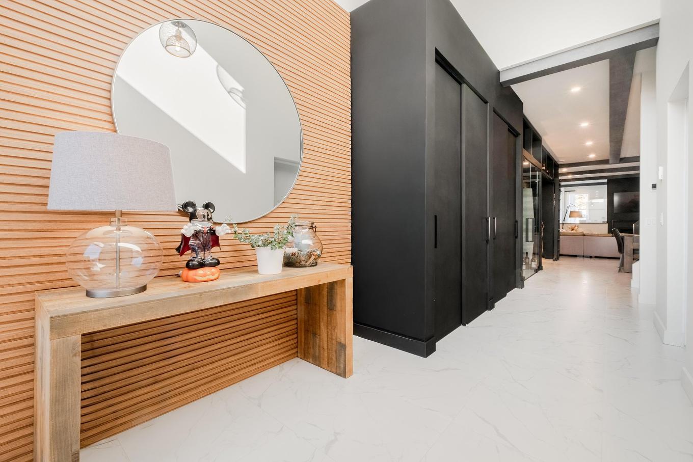 Hall d'entrée/Vestibule - 610 Rue Du Chardonnay, Sherbrooke (Les Nations), QC - Indoor Photo Showing Other Room