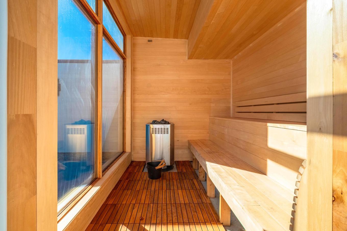 Sauna - 610 Rue Du Chardonnay, Sherbrooke (Les Nations), QC - Indoor Photo Showing Other Room