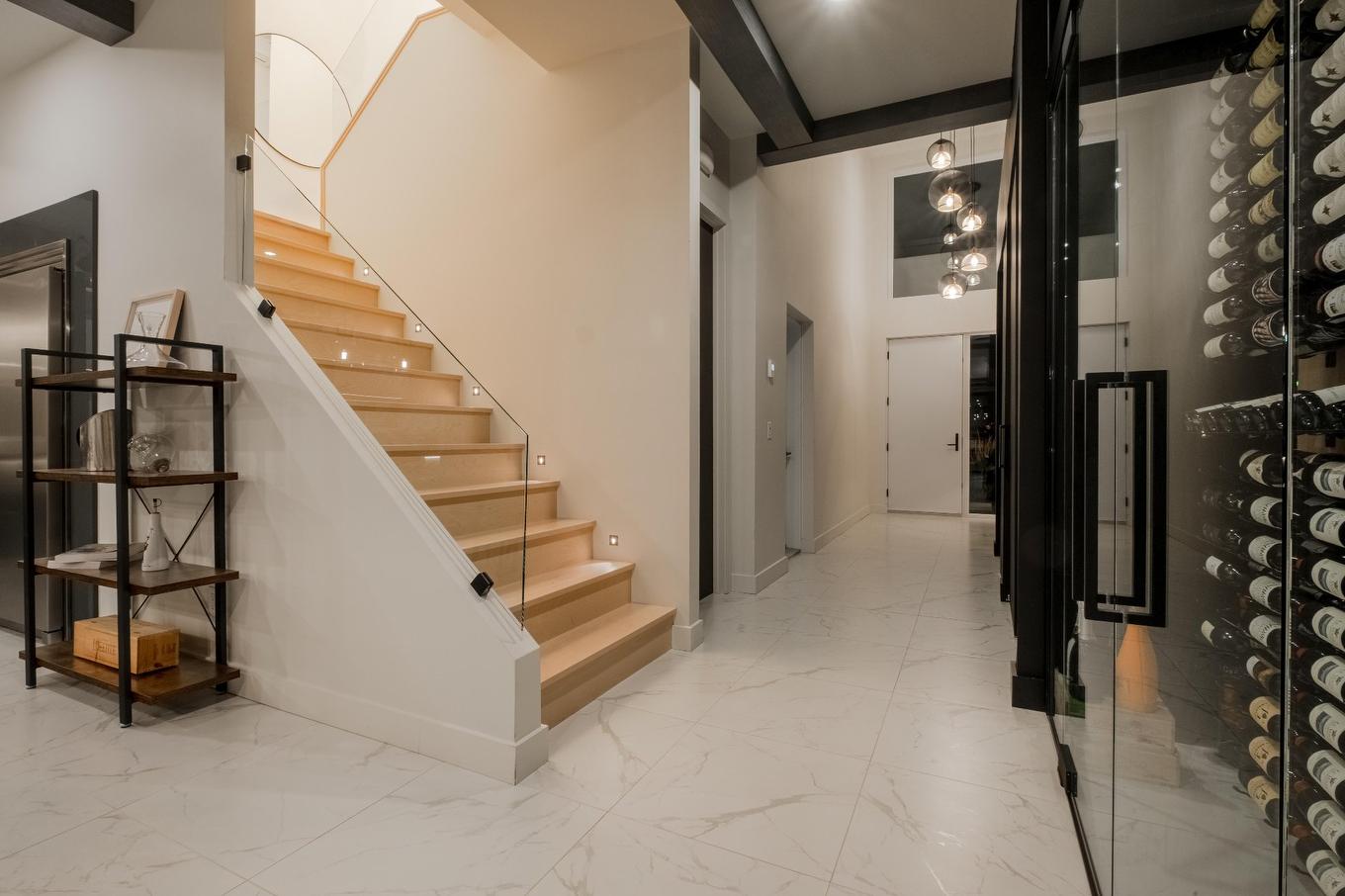 Hall d'entrée/Vestibule - 610 Rue Du Chardonnay, Sherbrooke (Les Nations), QC - Indoor Photo Showing Other Room