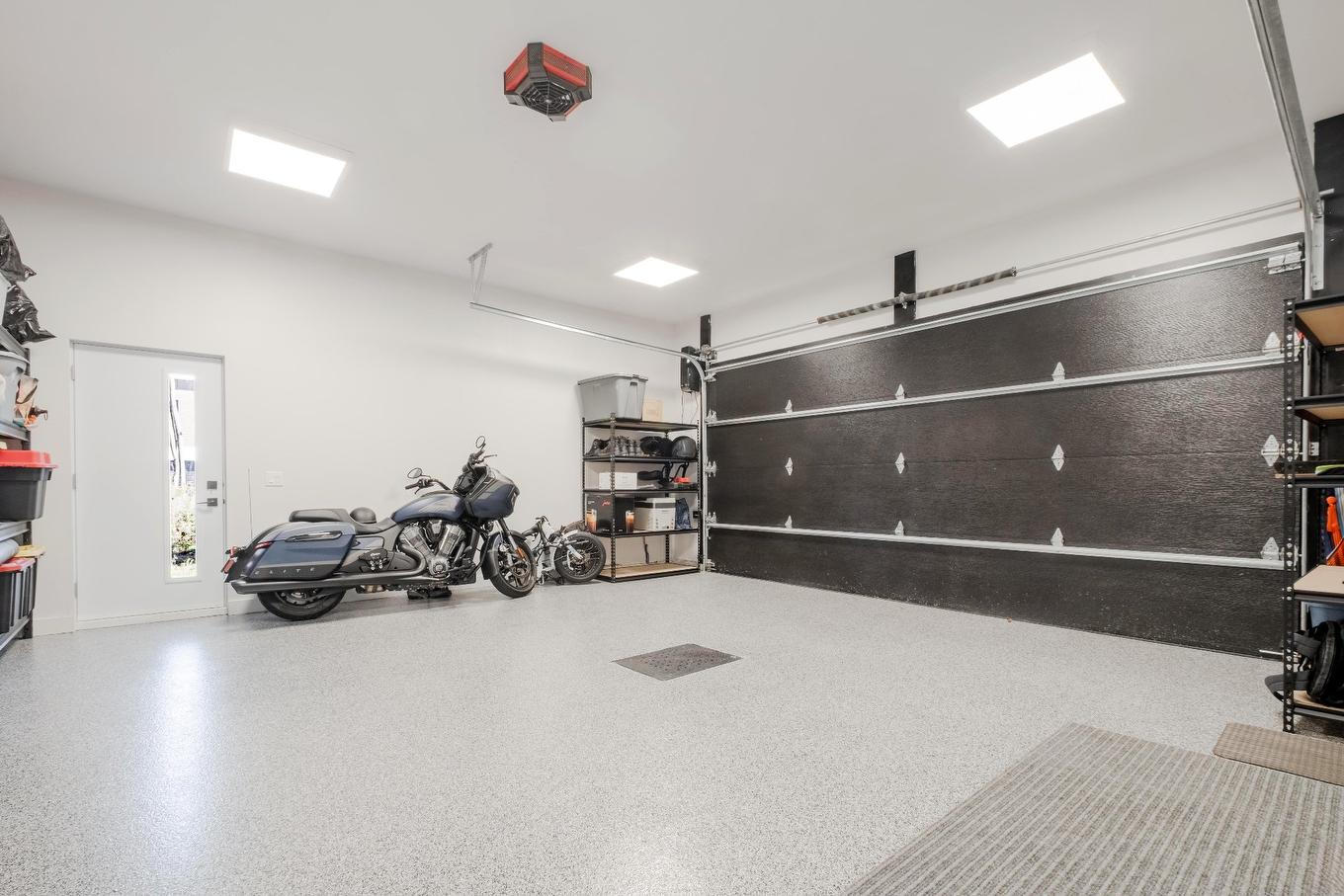 Garage - 610 Rue Du Chardonnay, Sherbrooke (Les Nations), QC - Indoor Photo Showing Garage