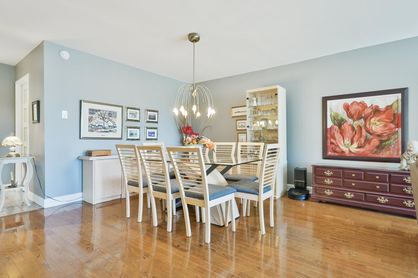 Salle à manger - 506-4191 Rue De La Seine, Laval (Chomedey), QC - Indoor Photo Showing Dining Room