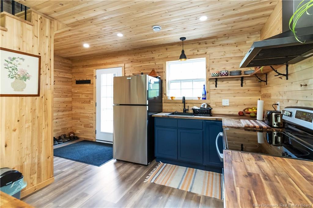 33 Baron Rd, Barachois, NB