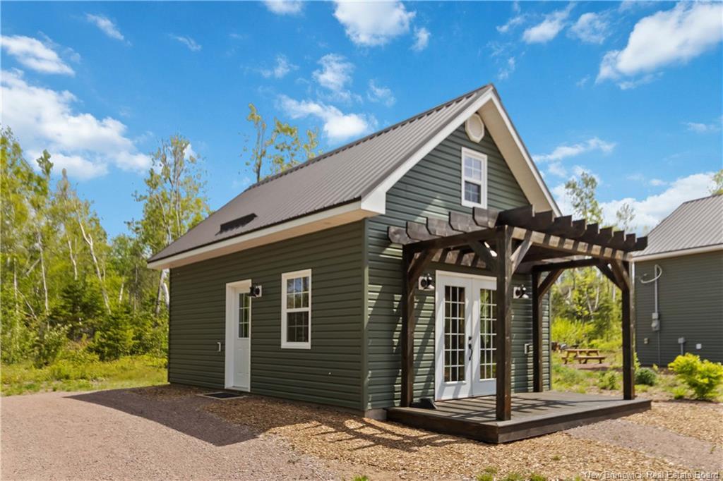 33 Baron Rd, Barachois, NB