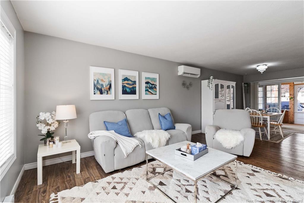 196 Sunshine Dr, Moncton, NB