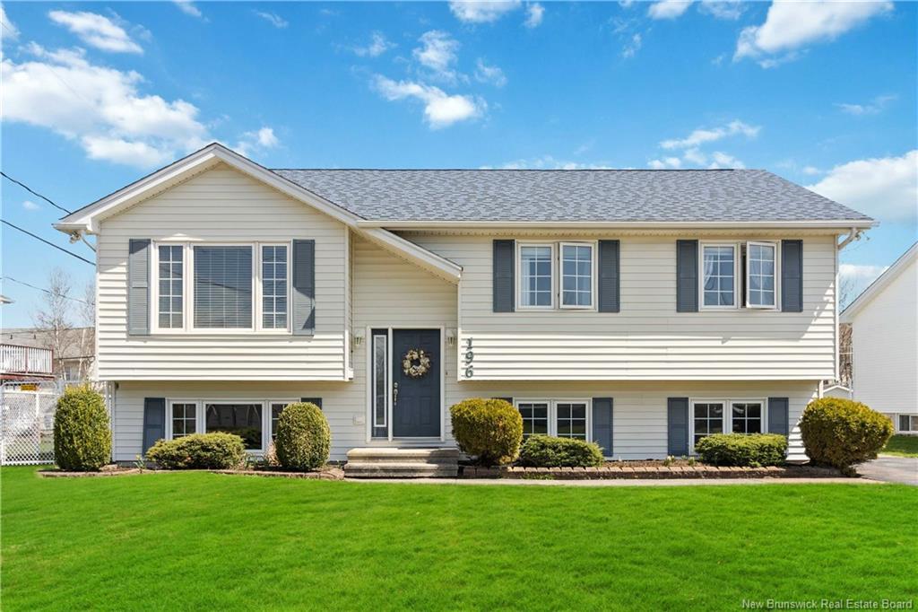 196 Sunshine Dr, Moncton, NB