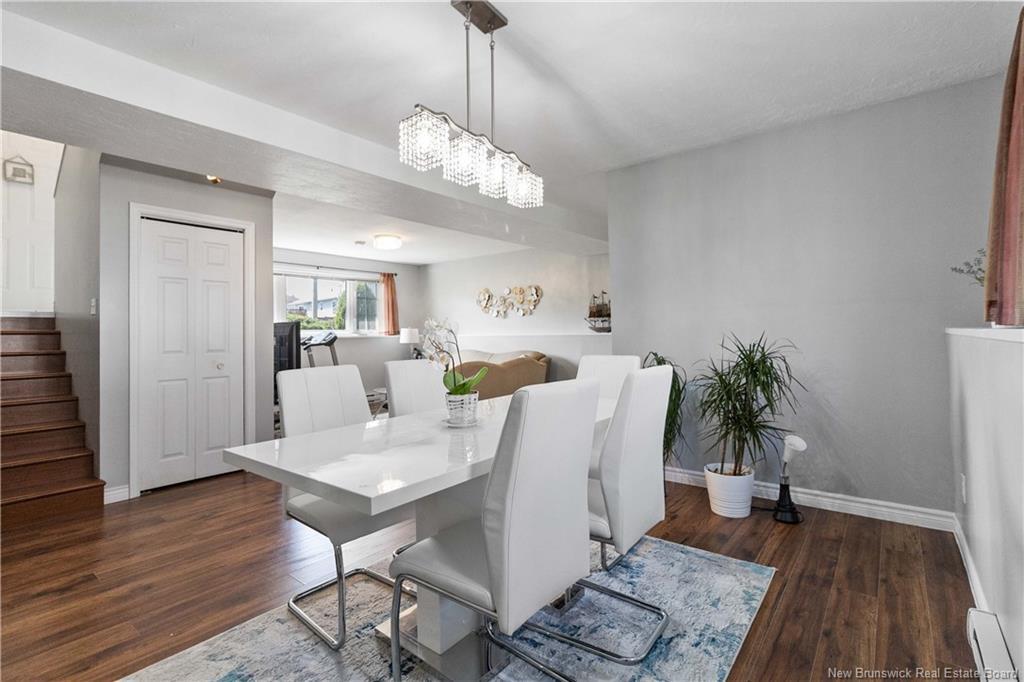 196 Sunshine Dr, Moncton, NB