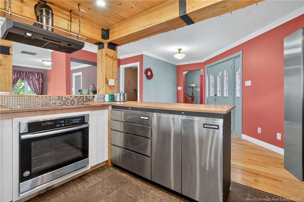 380 Salisbury Rd, Moncton, NB