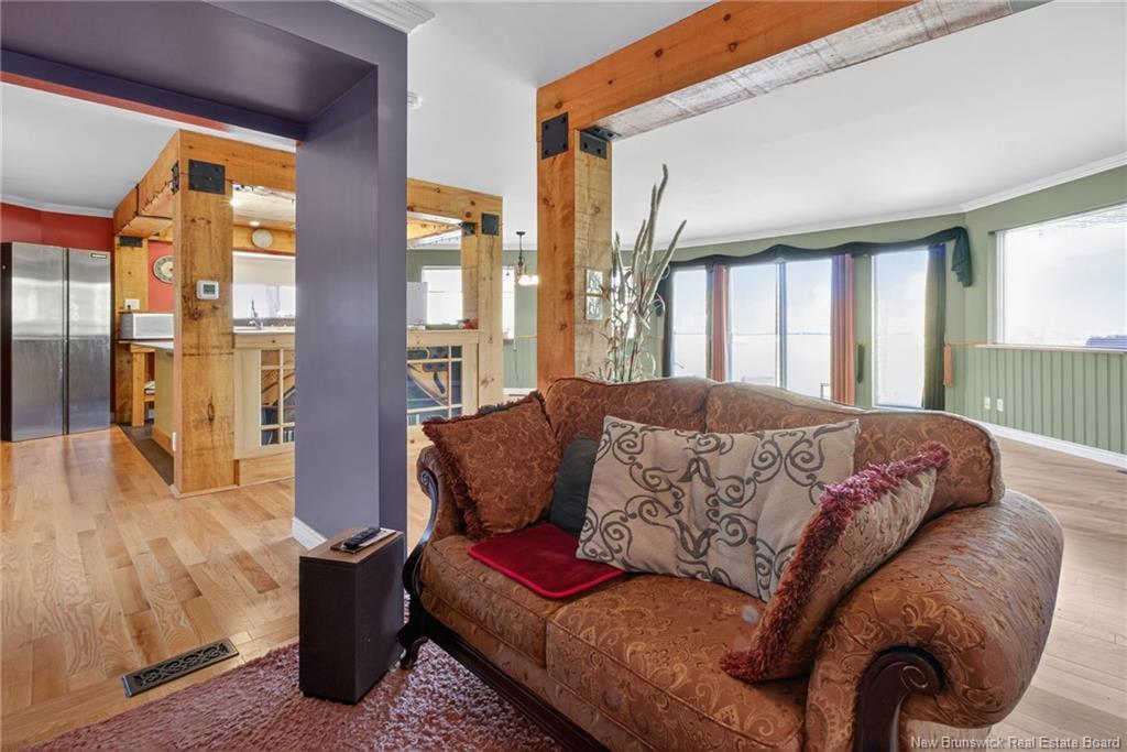 380 Salisbury Rd, Moncton, NB