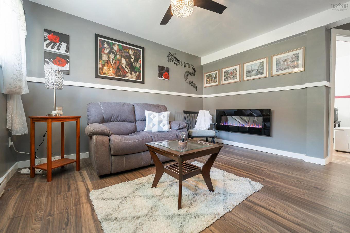 82 Sunnyvale Crescent, Lower Sackville, NS