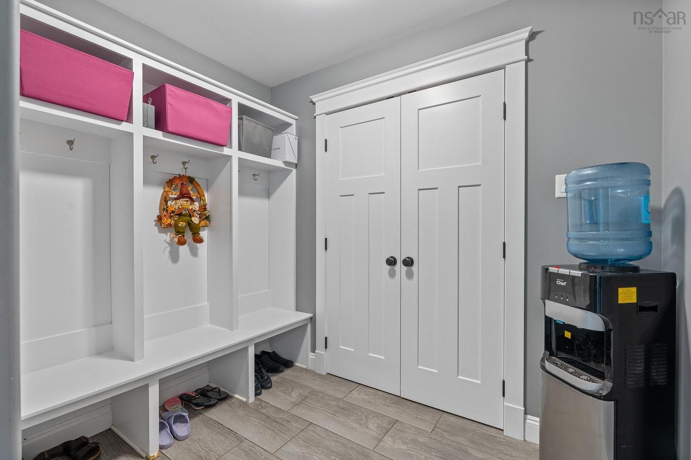 196 Confederation Avenue, Fall River, NS