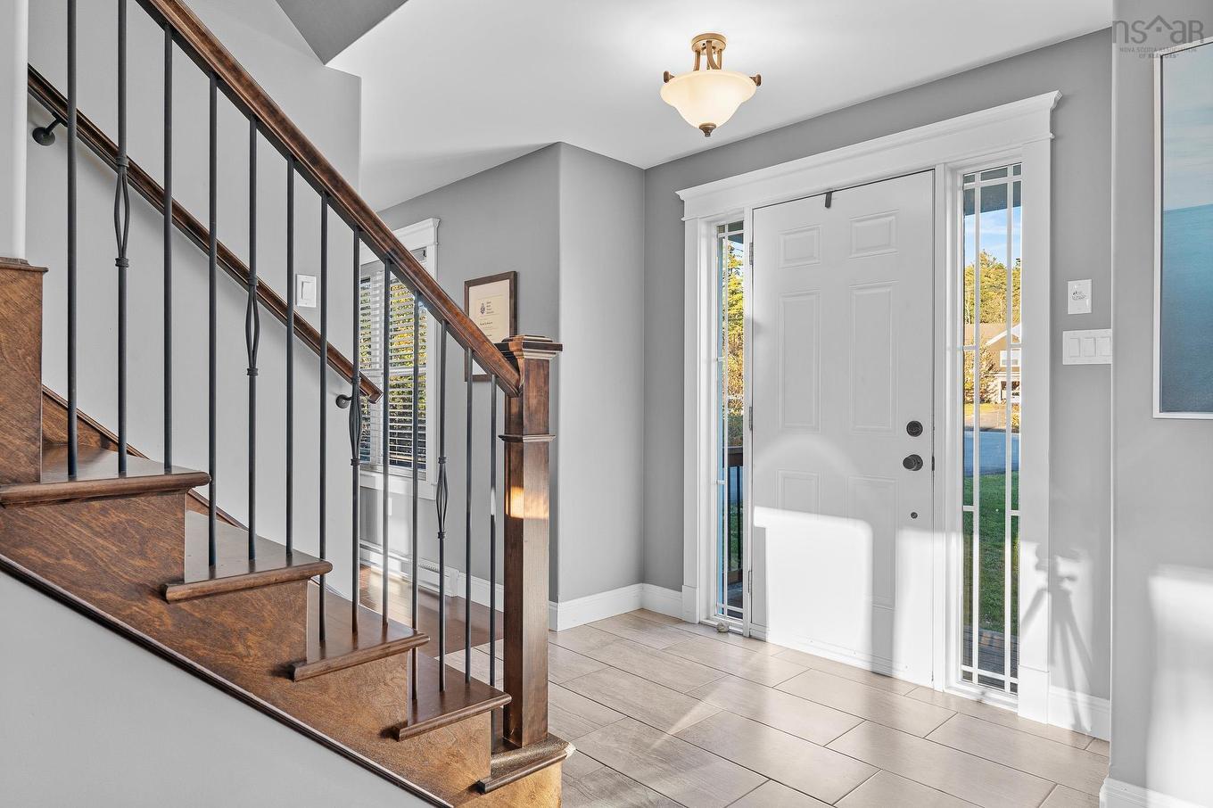 196 Confederation Avenue, Fall River, NS