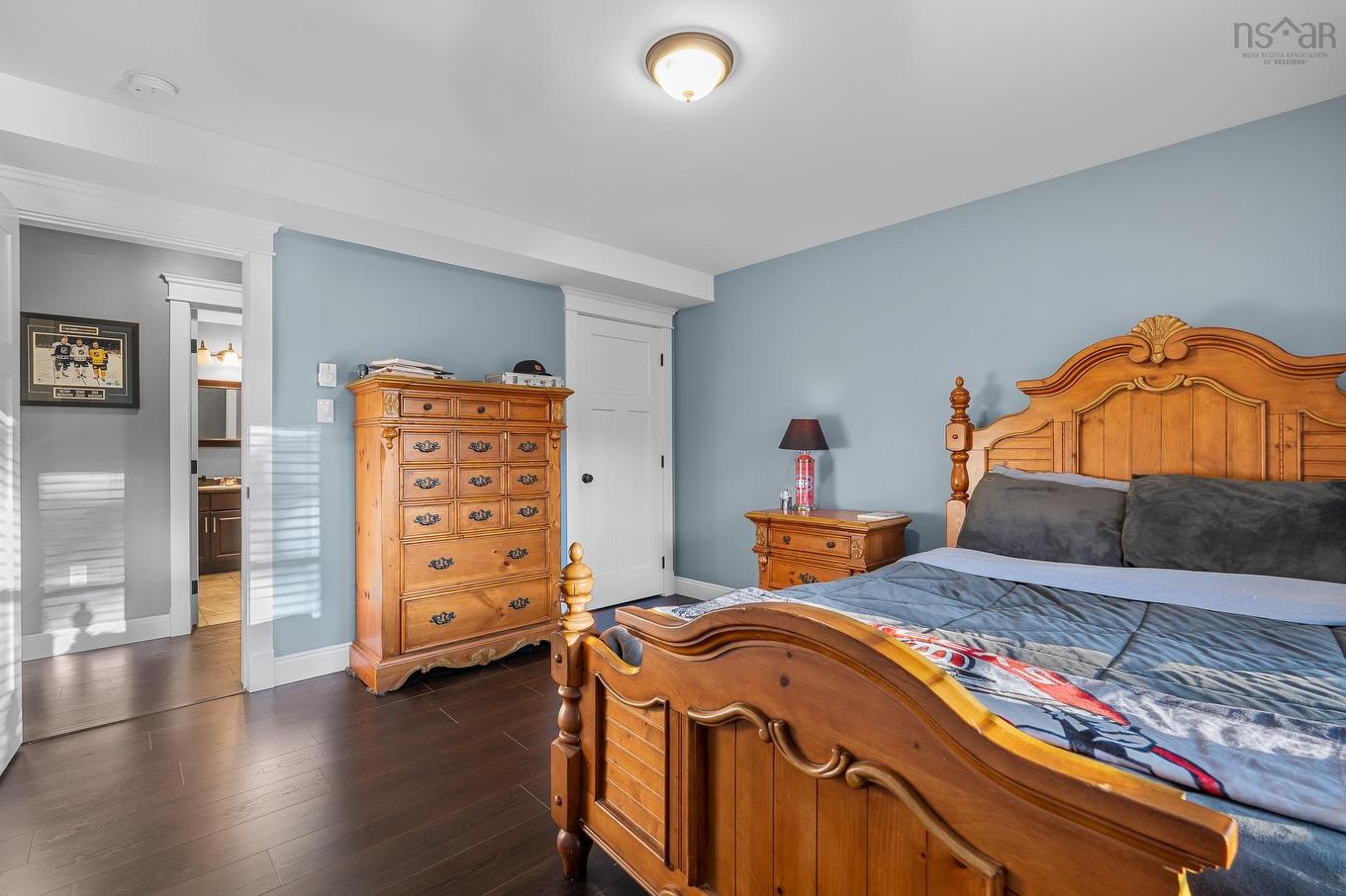 196 Confederation Avenue, Fall River, NS