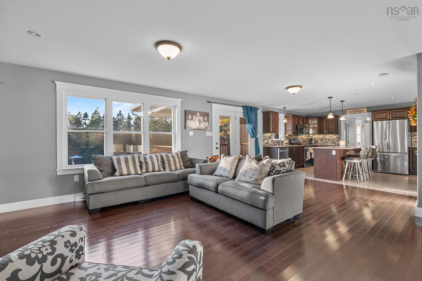 196 Confederation Avenue, Fall River, NS