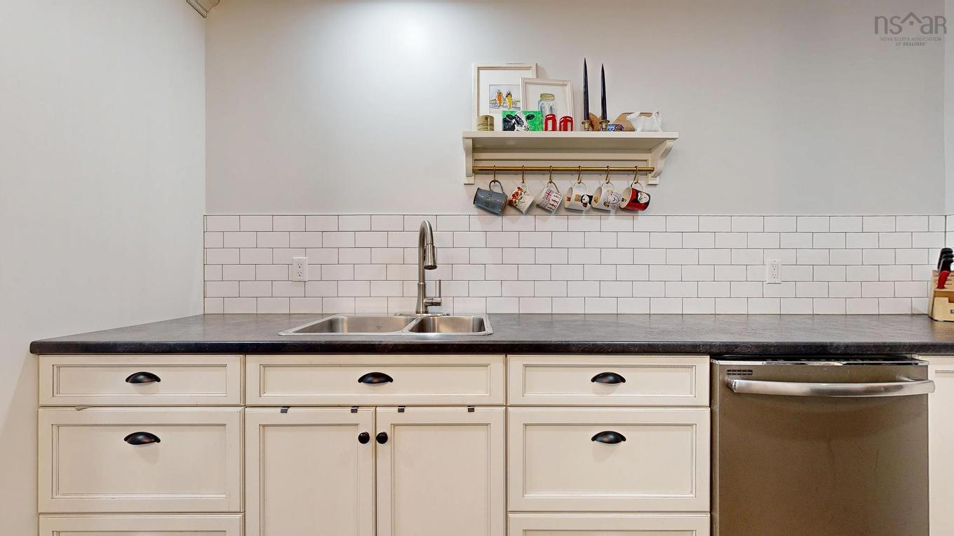 7 36 Fauxburg Road, Mahone Bay, NS