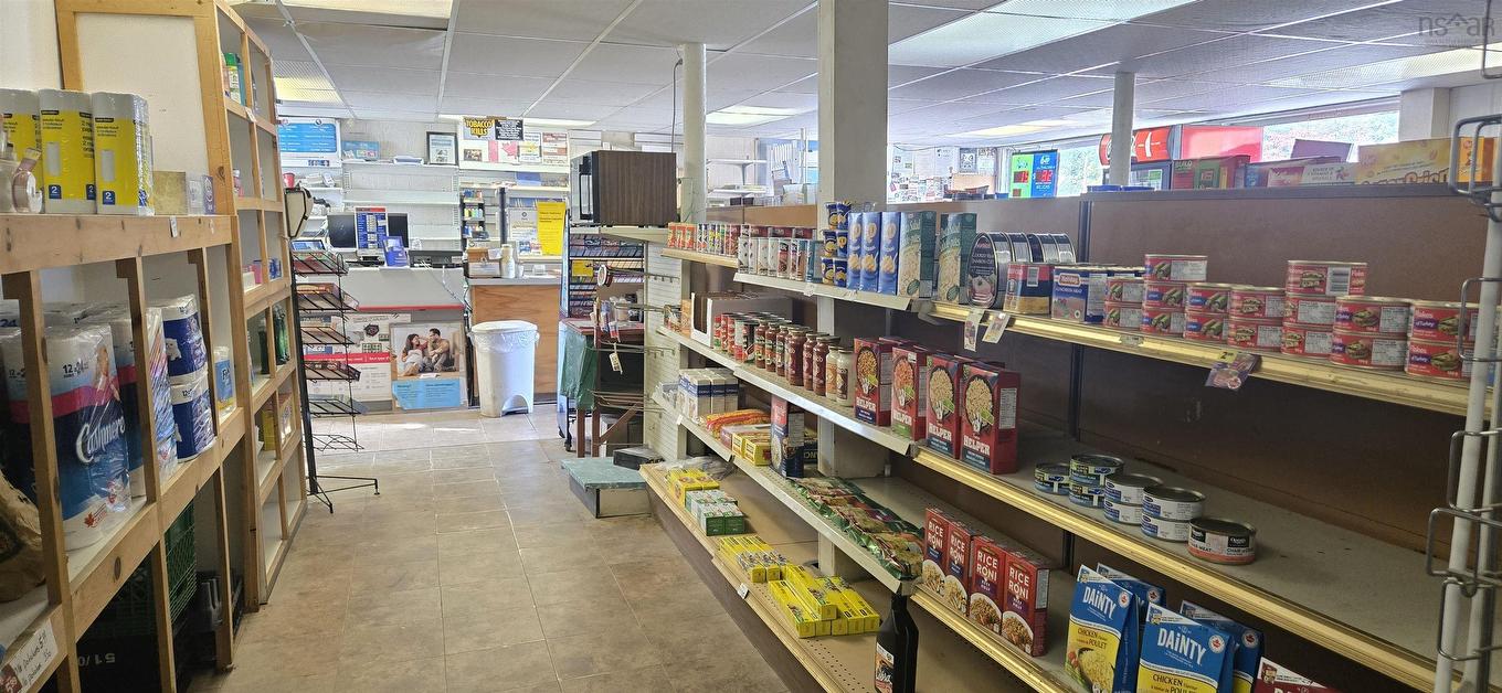 2082 Highway 1, Auburn, NS