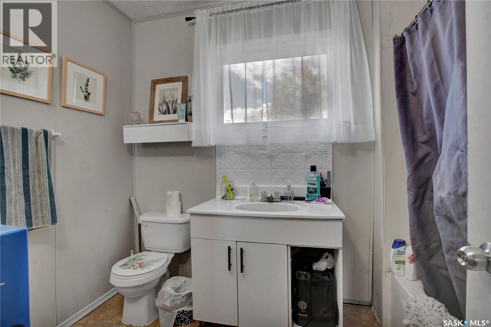 Bristow Acreage, Corman Park Rm No. 344, SK - Indoor Photo Showing Bathroom