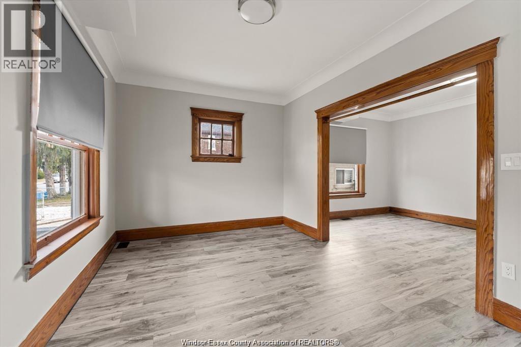 215 Pierre Ave, Windsor, ON - Indoor Photo Showing Other Room