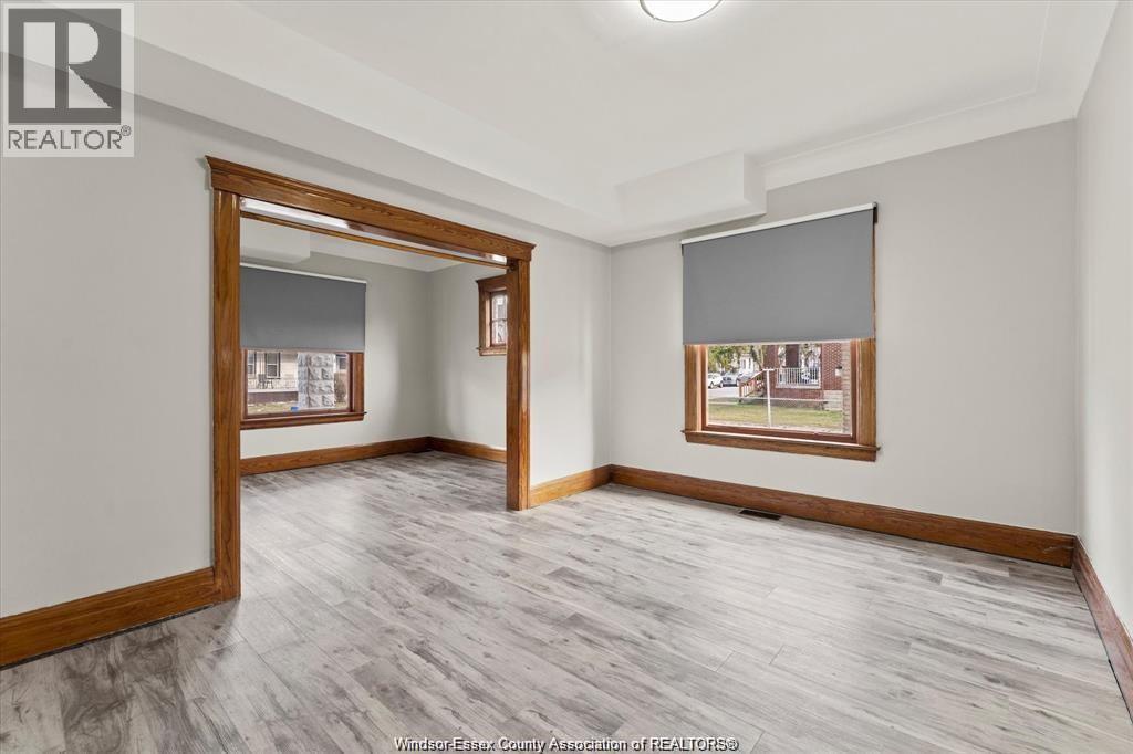 215 Pierre Ave, Windsor, ON - Indoor Photo Showing Other Room