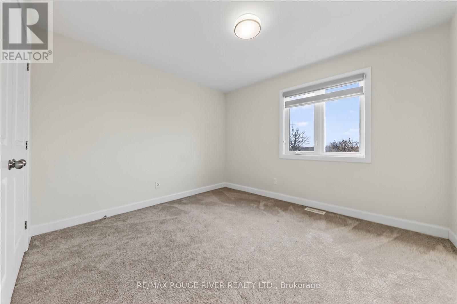 46 Erie Court, Loyalist, ON - Indoor Photo Showing Other Room