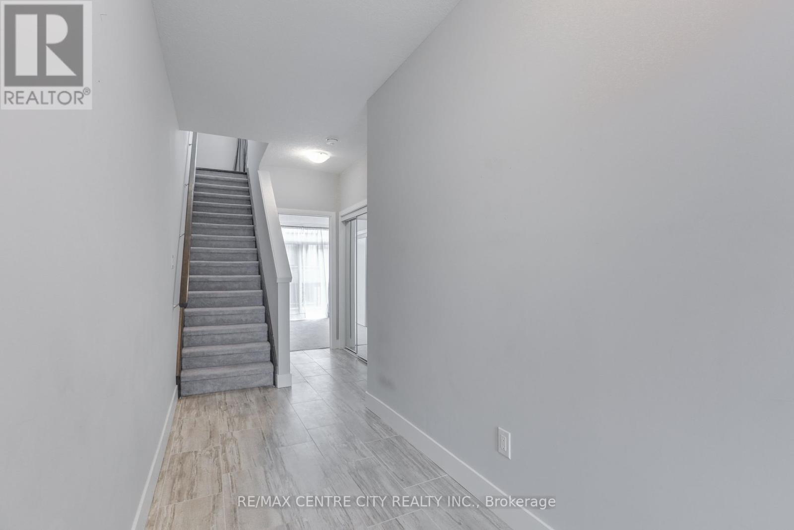 106 - 2070 Meadowgate Boulevard, London South (South U), ON - Indoor Photo Showing Other Room