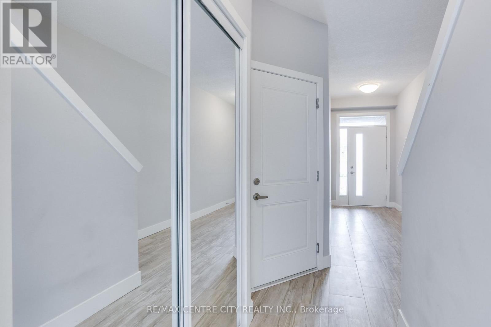 106 - 2070 Meadowgate Boulevard, London South (South U), ON - Indoor Photo Showing Other Room