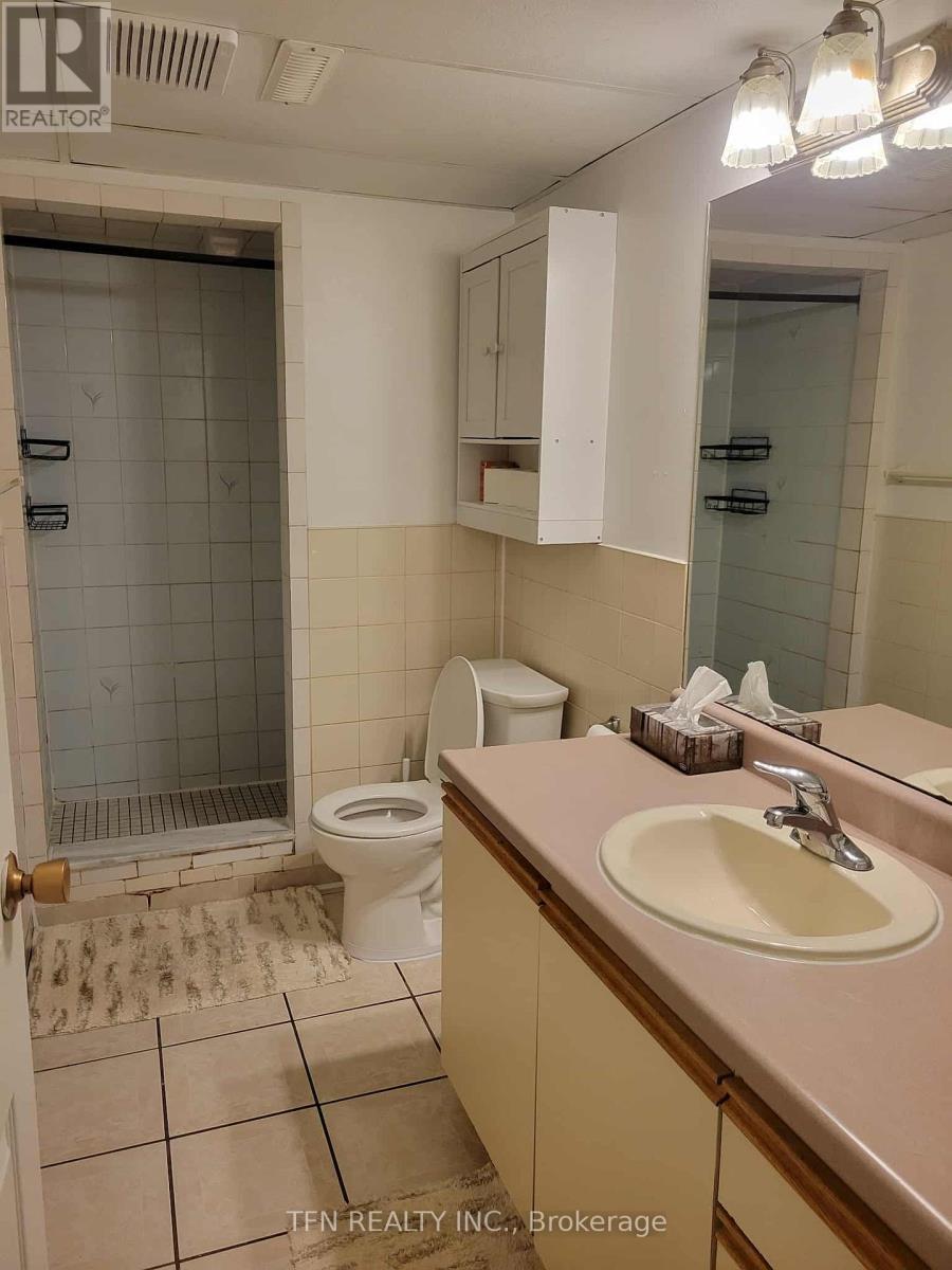 Lower - 112 Trafalgar Square, Vaughan, ON