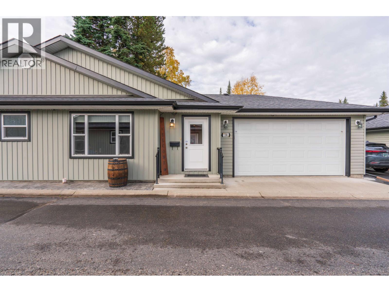 108 4397 W Austin Road, Prince George, BC - Outdoor