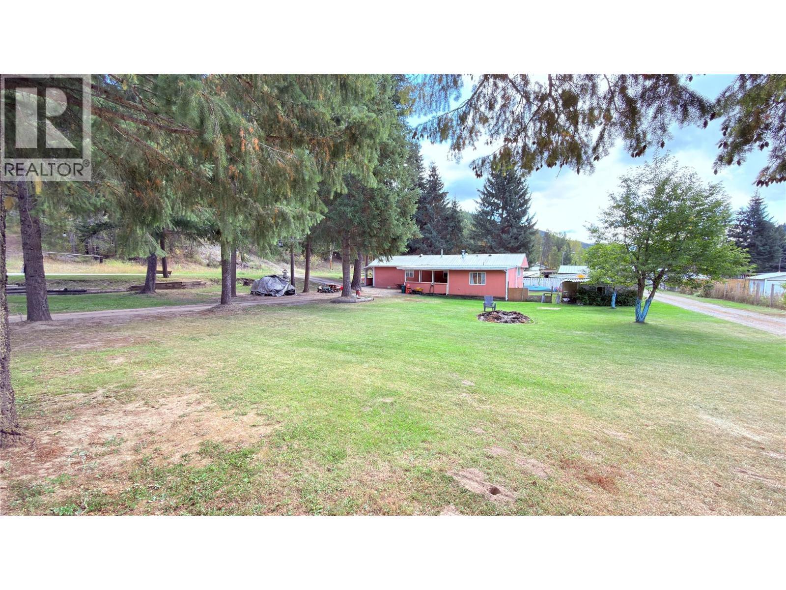 645 Strathmore Avenue, Greenwood, BC