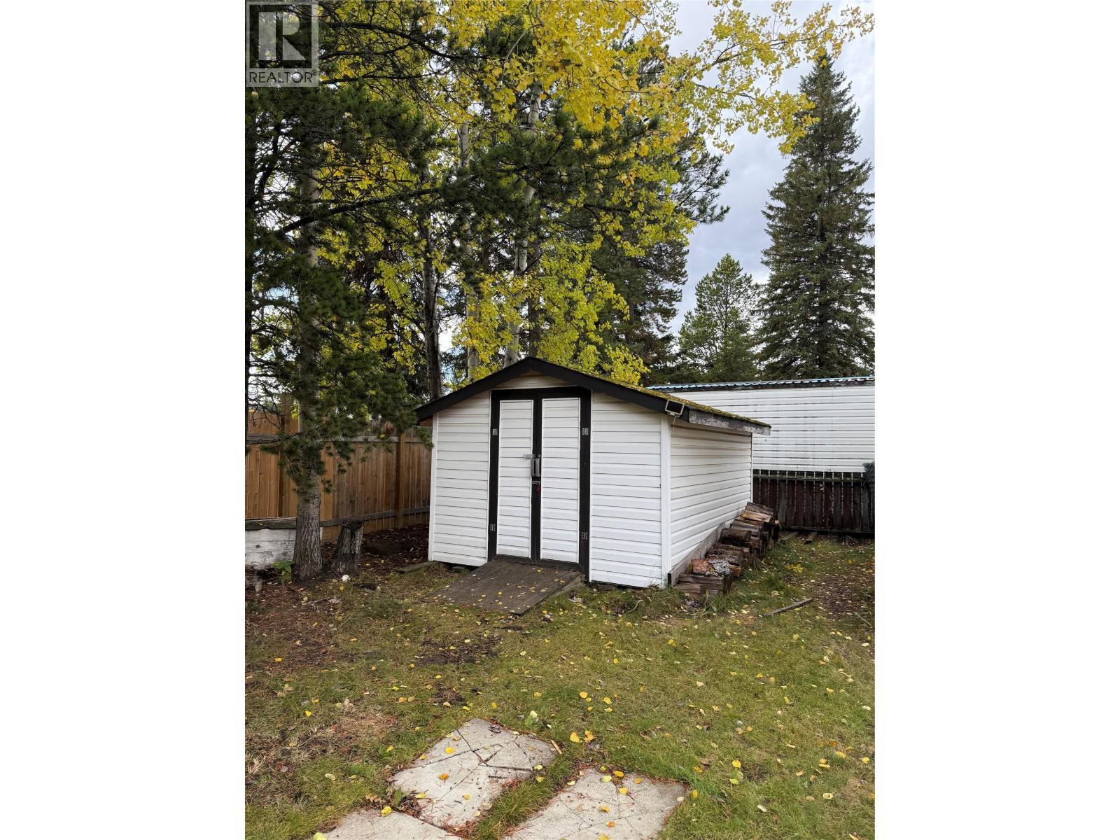 155 Pinewood Crescent, Tumbler Ridge, BC