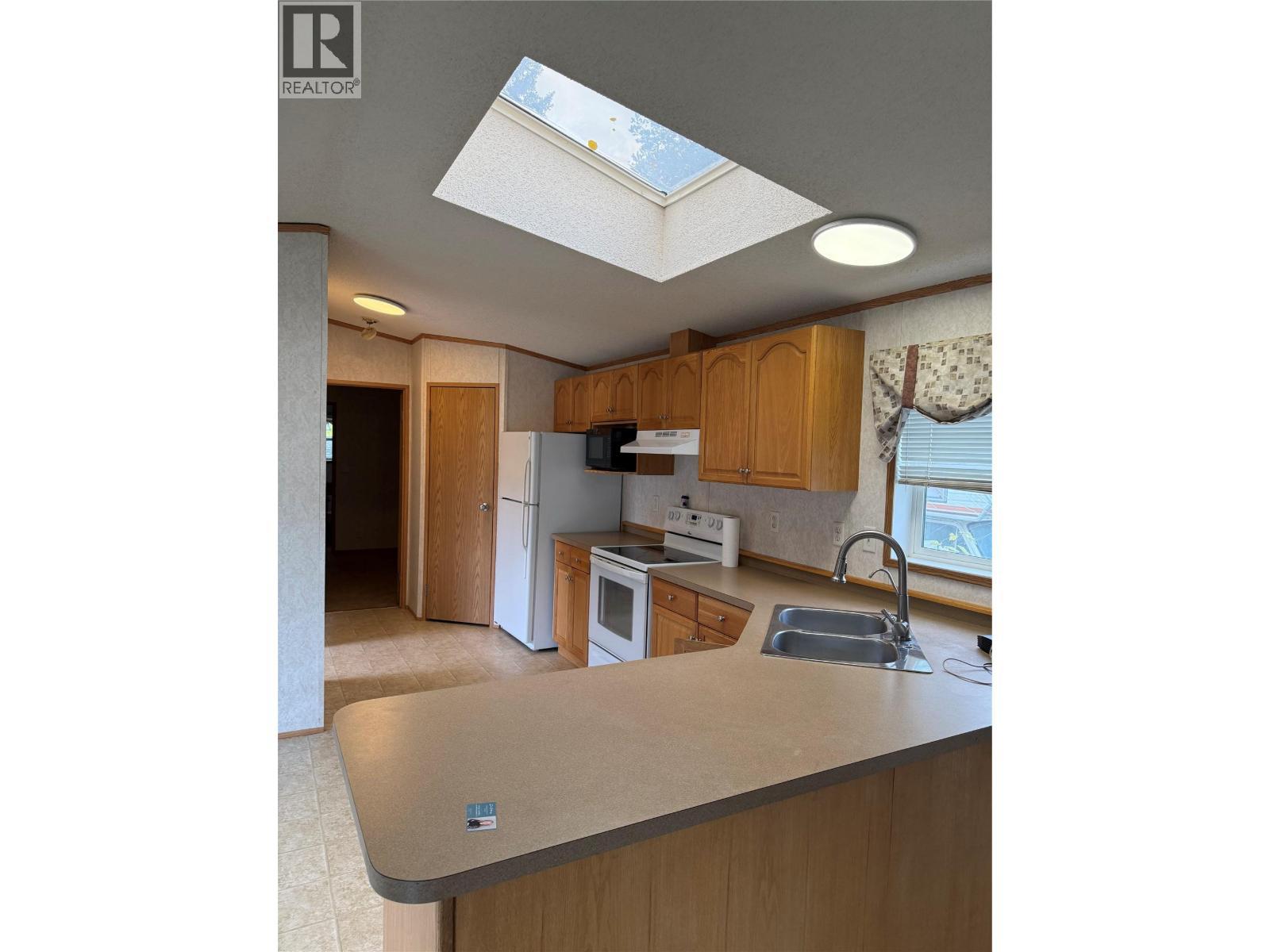 155 Pinewood Crescent, Tumbler Ridge, BC