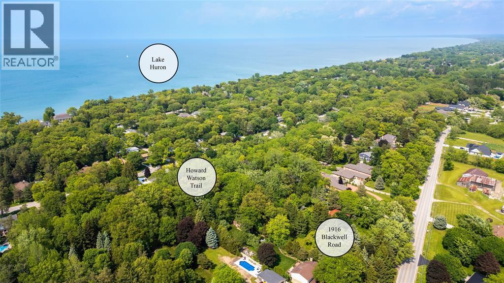 1916 Blackwell Road, Sarnia, ON - Outdoor With View