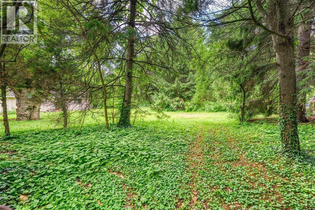 1916 Blackwell Road, Sarnia, ON - Outdoor