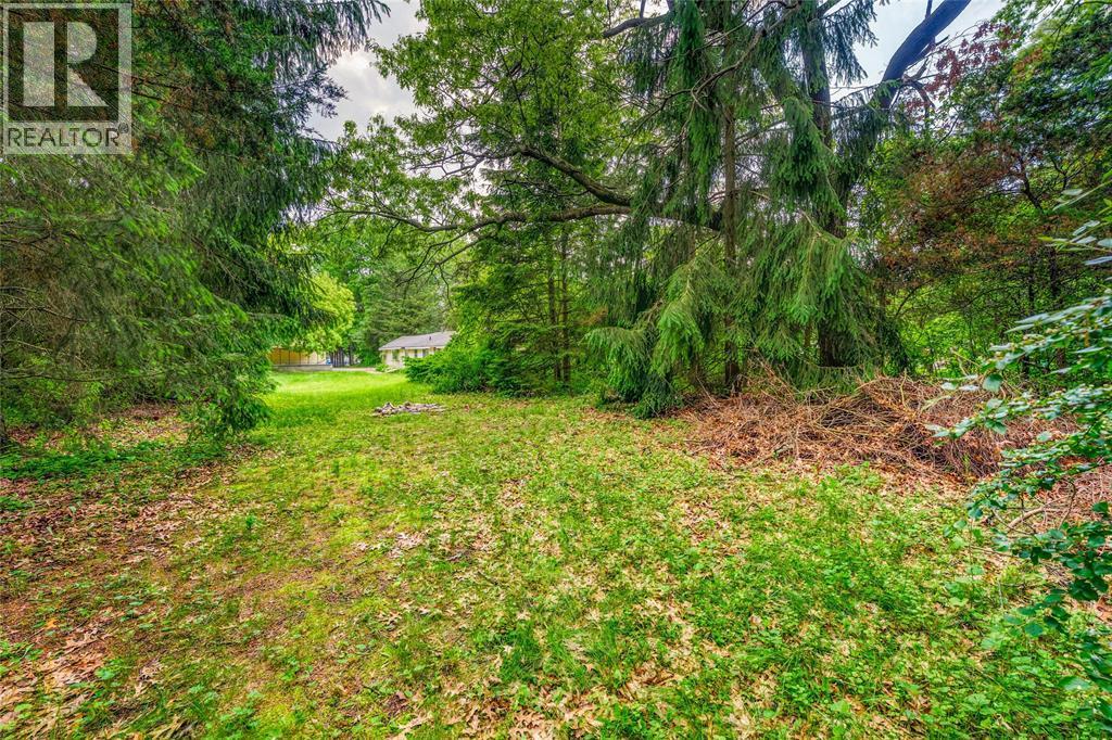 1916 Blackwell Road, Sarnia, ON - Outdoor