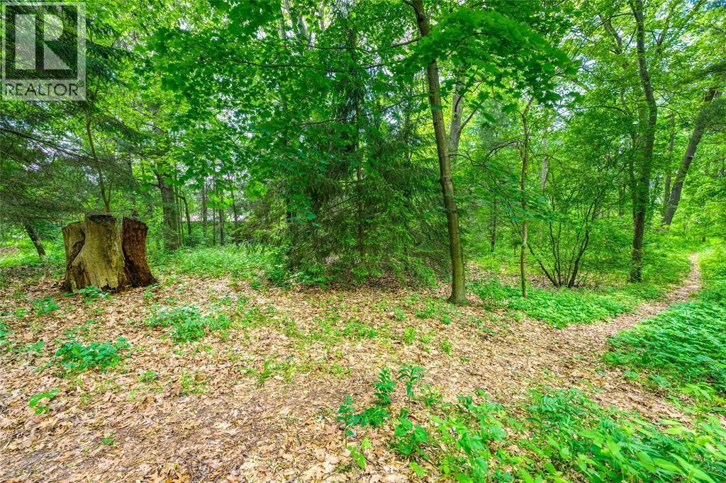 1916 Blackwell Road, Sarnia, ON - Outdoor