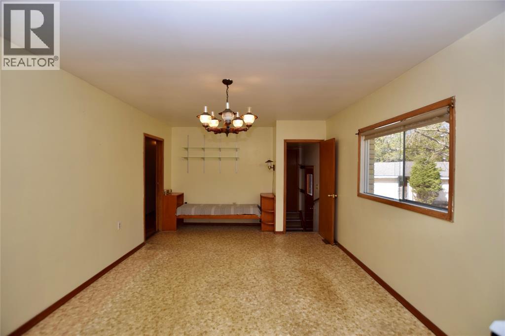 1916 Blackwell Road, Sarnia, ON - Indoor Photo Showing Other Room