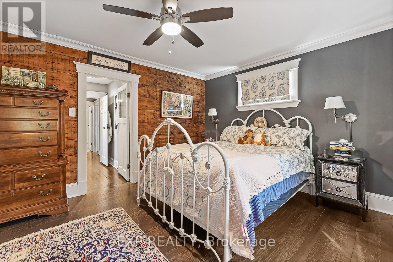 208 Lorne Avenue, Newmarket, ON - Indoor Photo Showing Bedroom