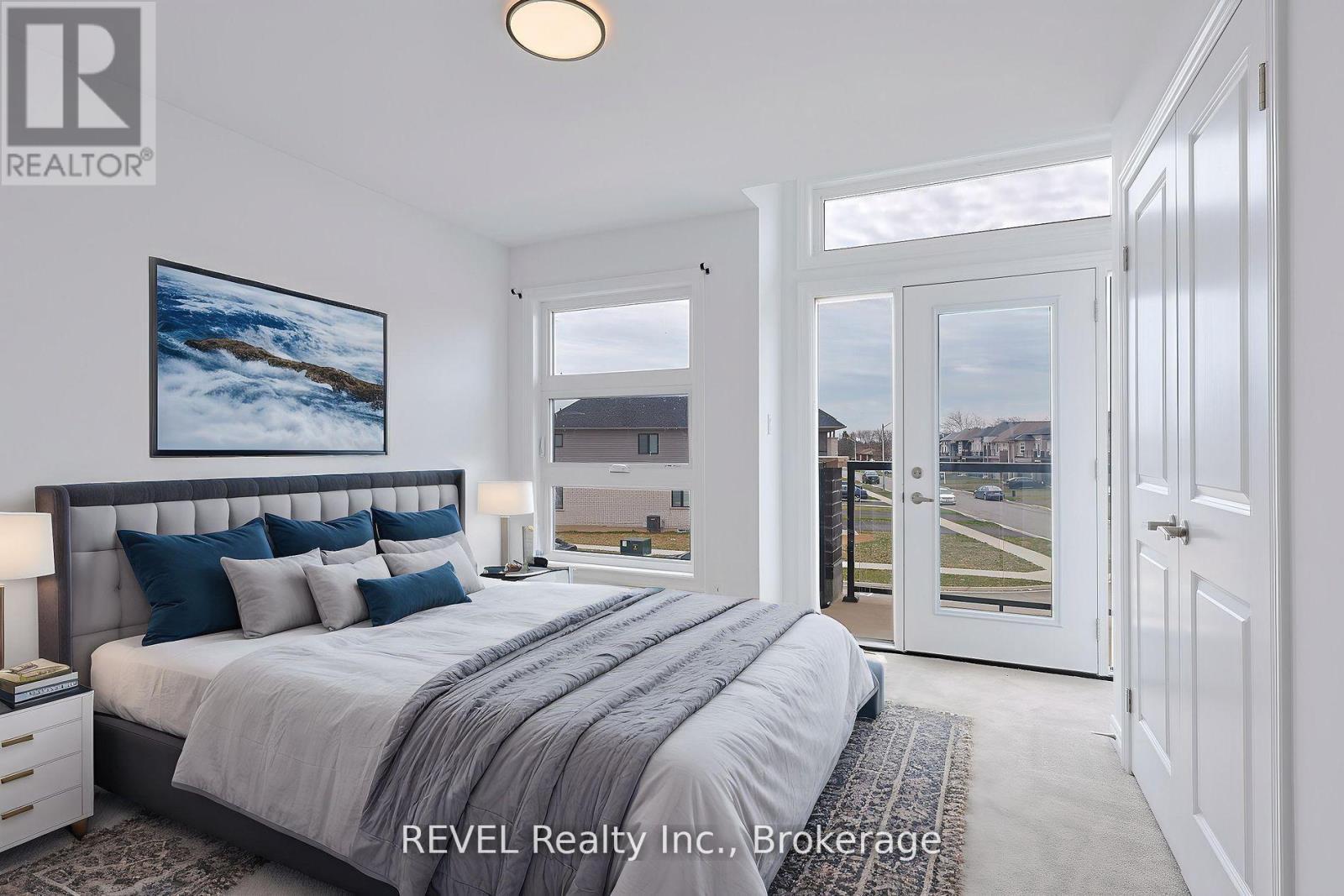 139 Caroline Street, Welland (Lincoln/Crowland), ON - Indoor Photo Showing Bedroom