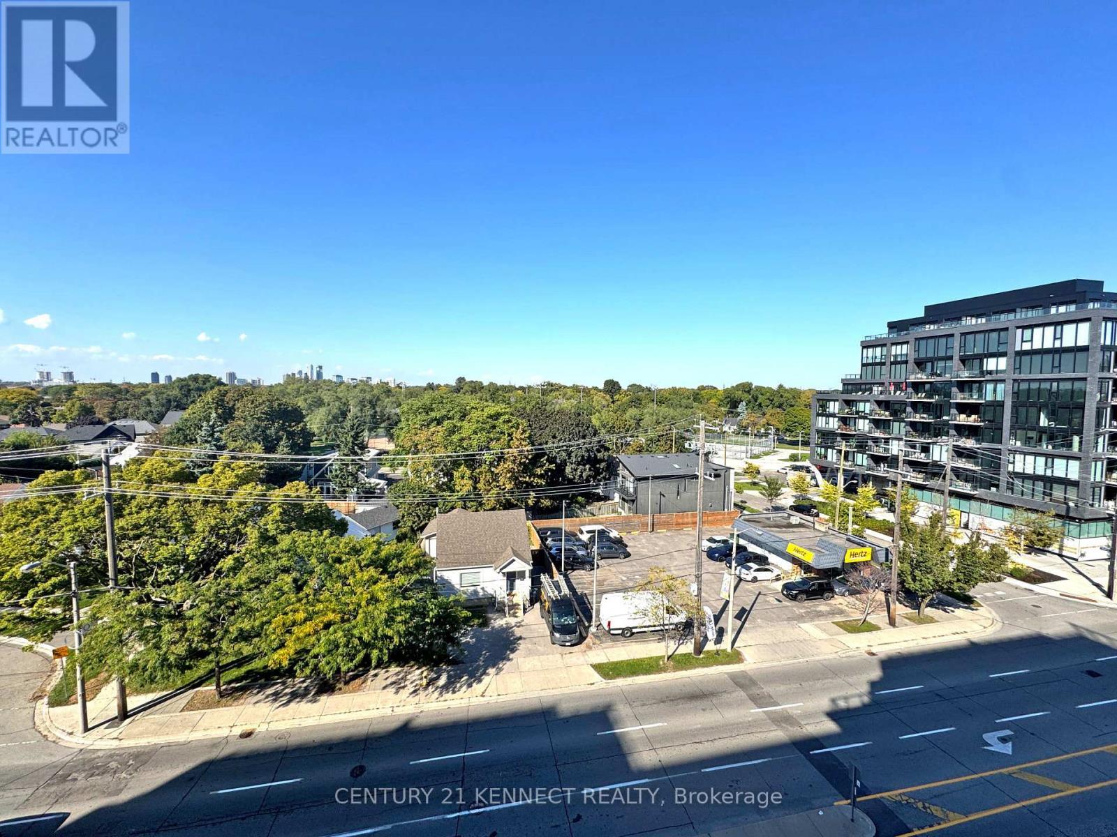 606 - 801 The Queensway, Toronto, ON - Outdoor With View