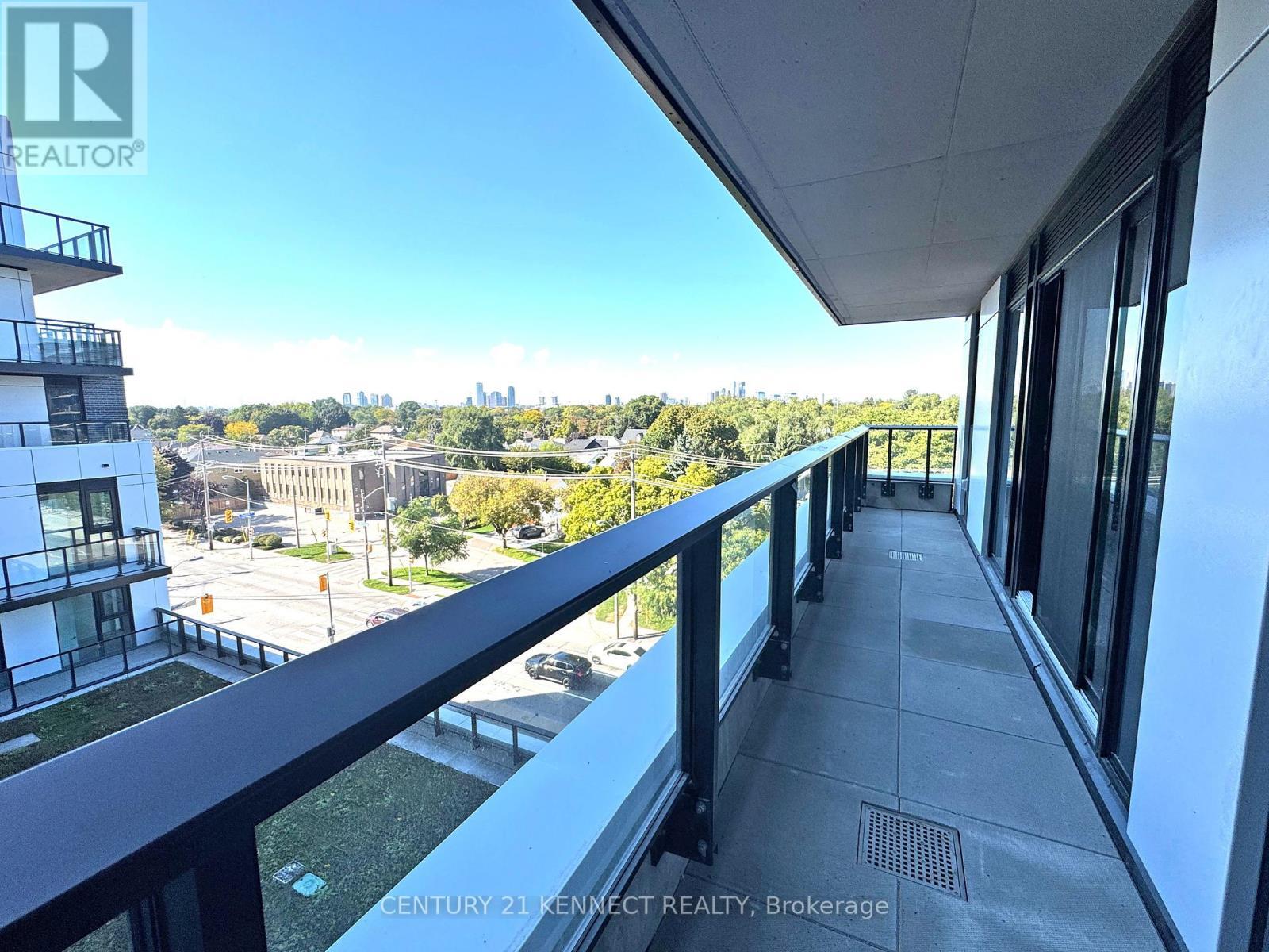 606 - 801 The Queensway, Toronto, ON - Outdoor With View With Exterior