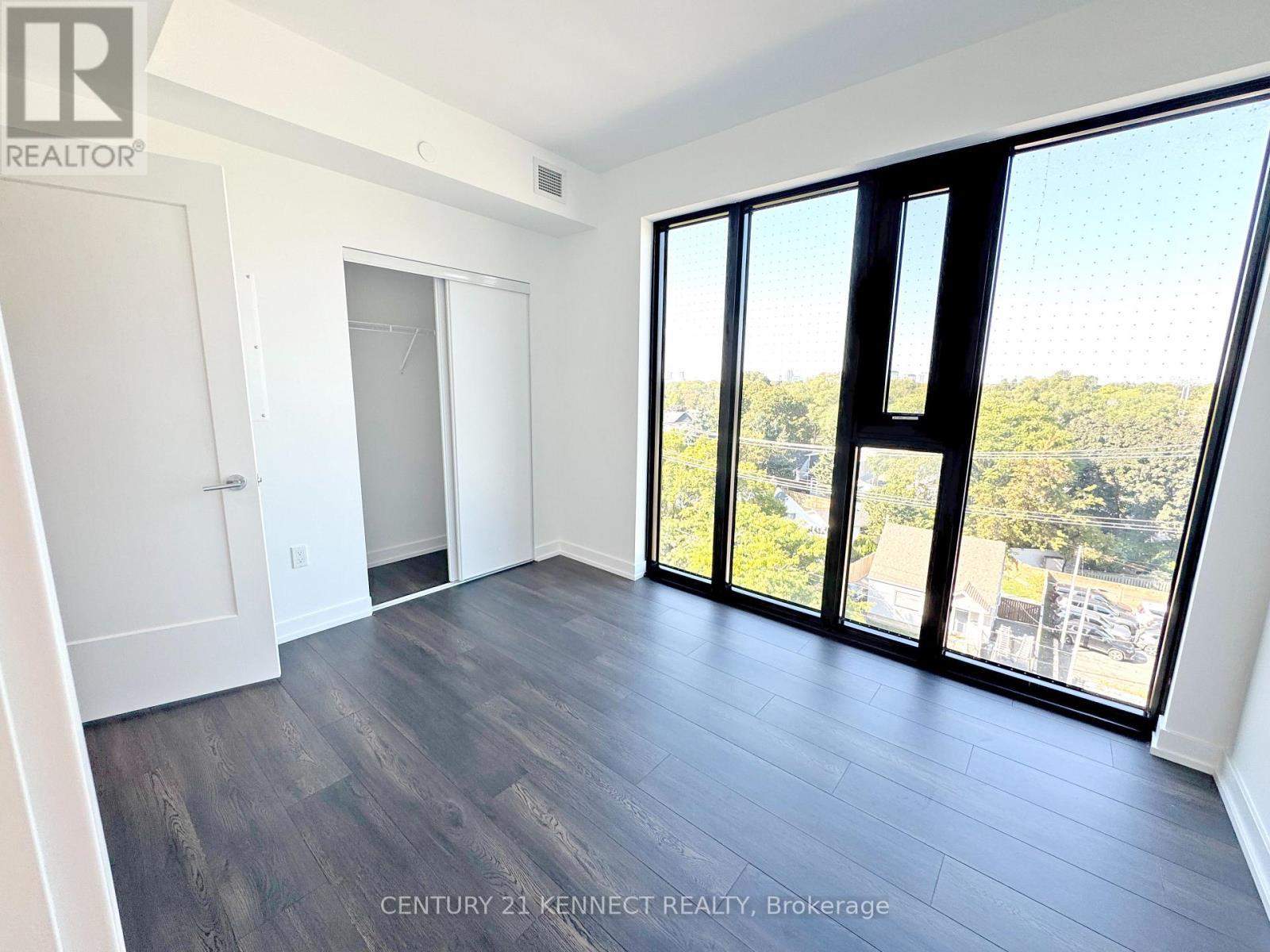 606 - 801 The Queensway, Toronto, ON - Indoor Photo Showing Other Room