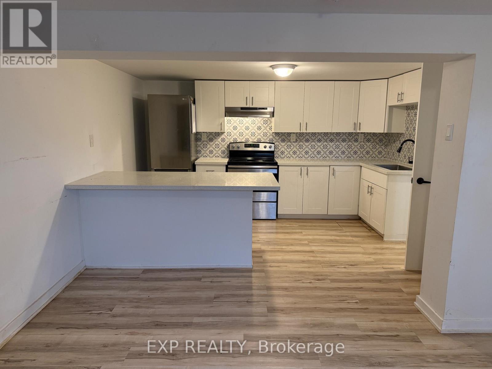 Lower - 105 Mill Street, Shelburne, ON - Indoor Photo Showing Kitchen With Stainless Steel Kitchen