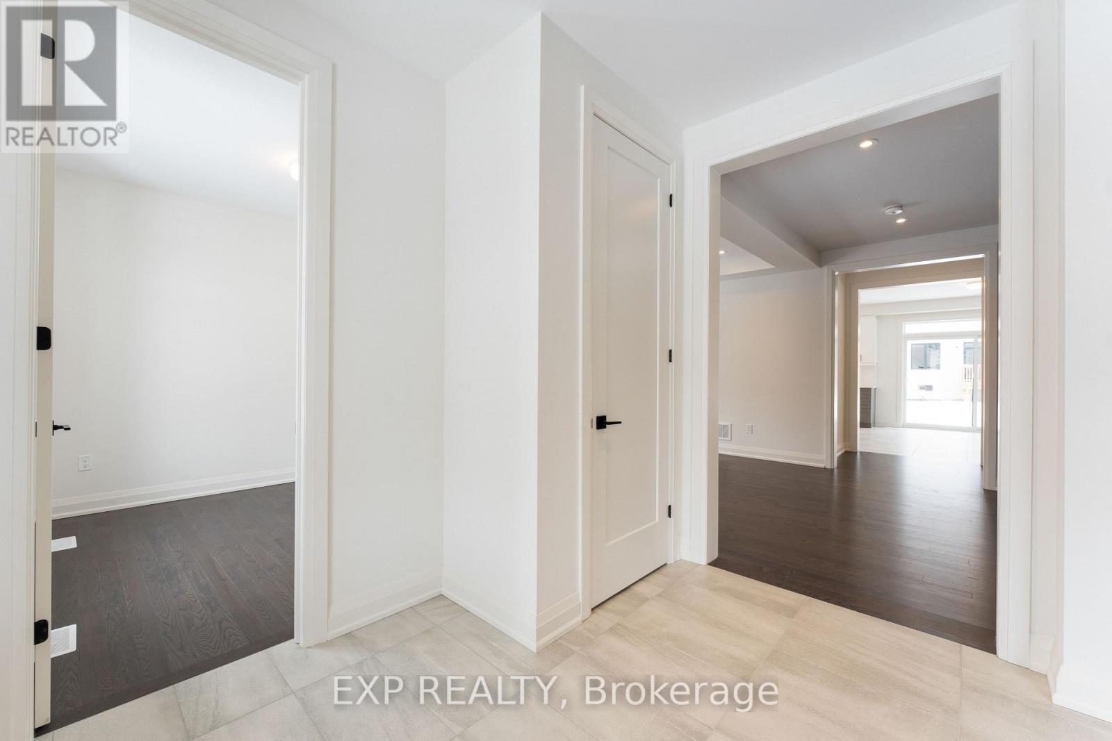 5 Mayflower Gardens, Adjala-Tosorontio, ON - Indoor Photo Showing Other Room