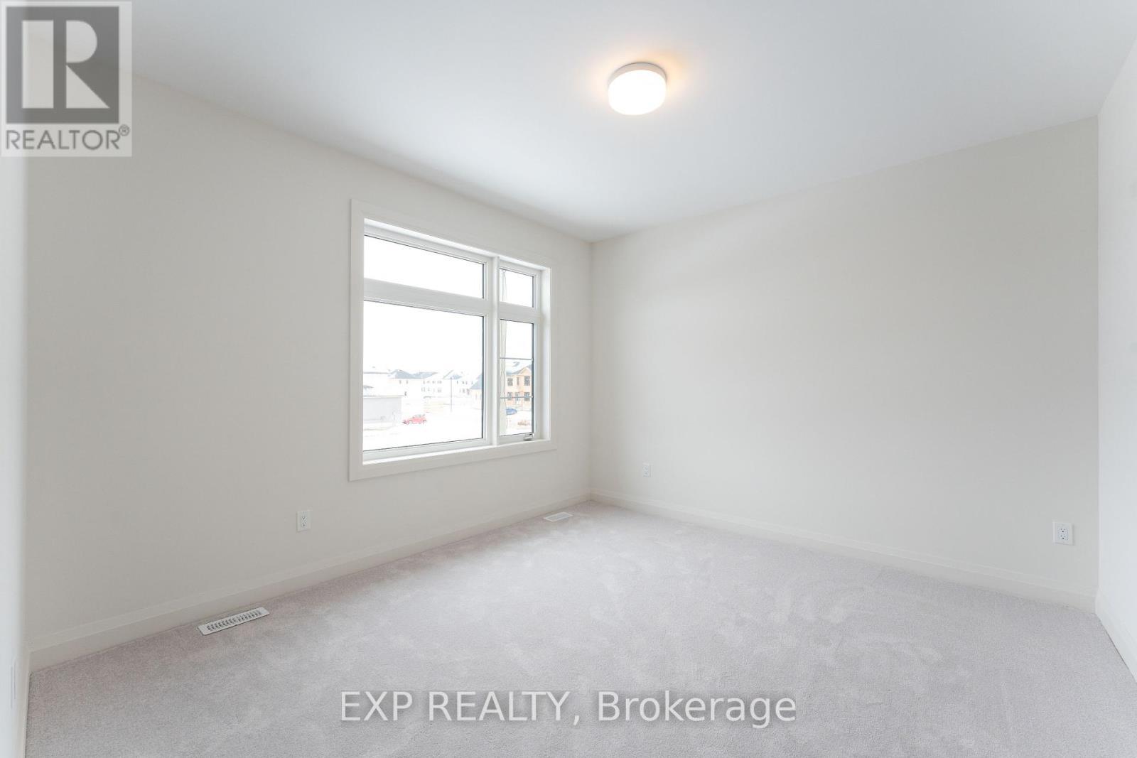 5 Mayflower Gardens, Adjala-Tosorontio, ON - Indoor Photo Showing Other Room