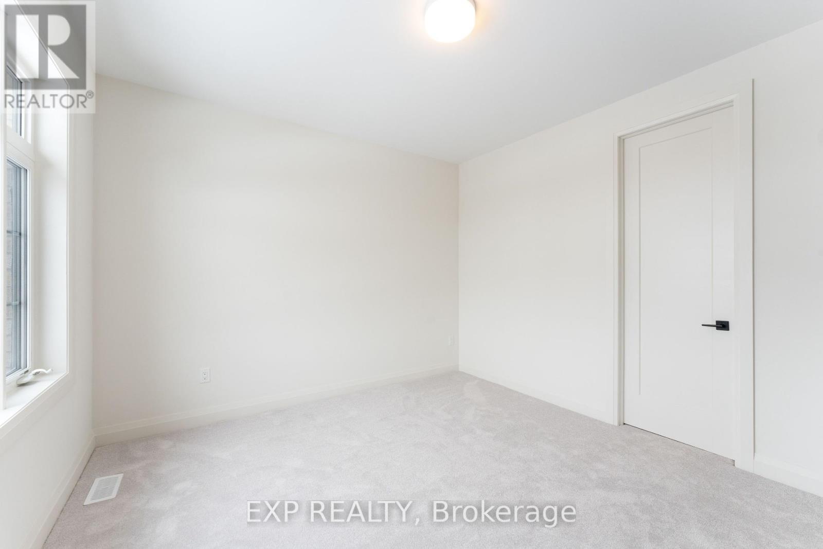 5 Mayflower Gardens, Adjala-Tosorontio, ON - Indoor Photo Showing Other Room