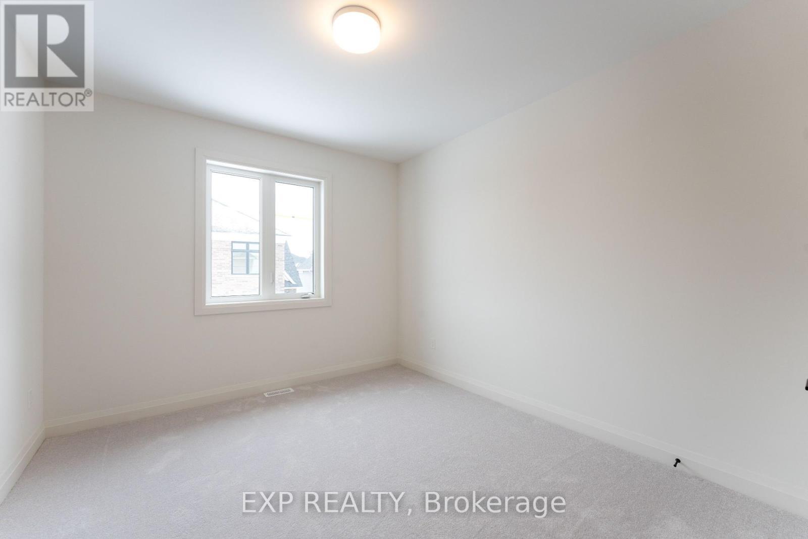 5 Mayflower Gardens, Adjala-Tosorontio, ON - Indoor Photo Showing Other Room