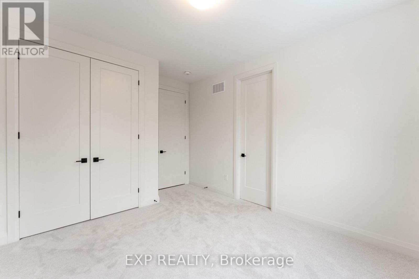 5 Mayflower Gardens, Adjala-Tosorontio, ON - Indoor Photo Showing Other Room