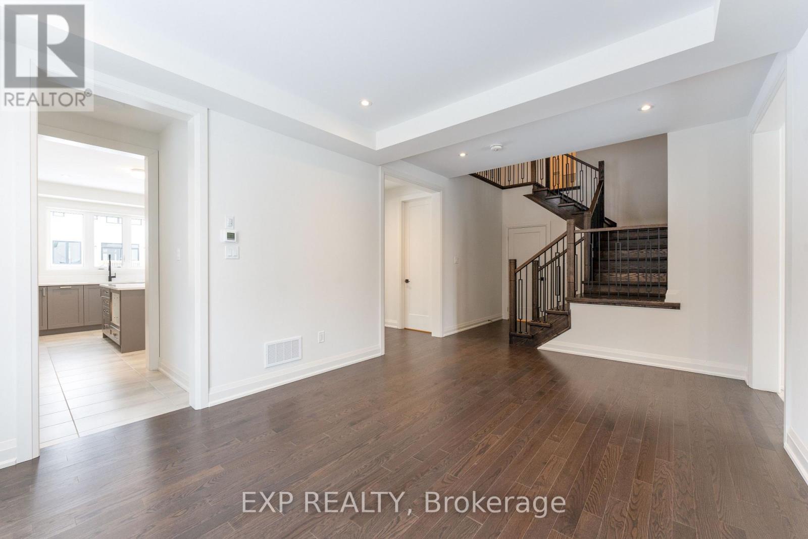 5 Mayflower Gardens, Adjala-Tosorontio, ON - Indoor Photo Showing Other Room